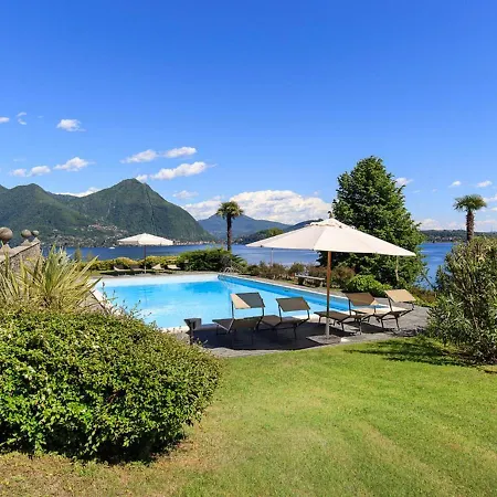 Villa Villino San Remigio 4 Bedrooms 9 Pax Verbania