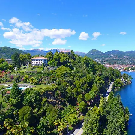 Villino San Remigio 4 Bedrooms 9 Pax Verbania