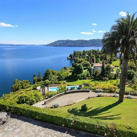 Villino San Remigio 4 Bedrooms 9 Pax Villa Verbania
